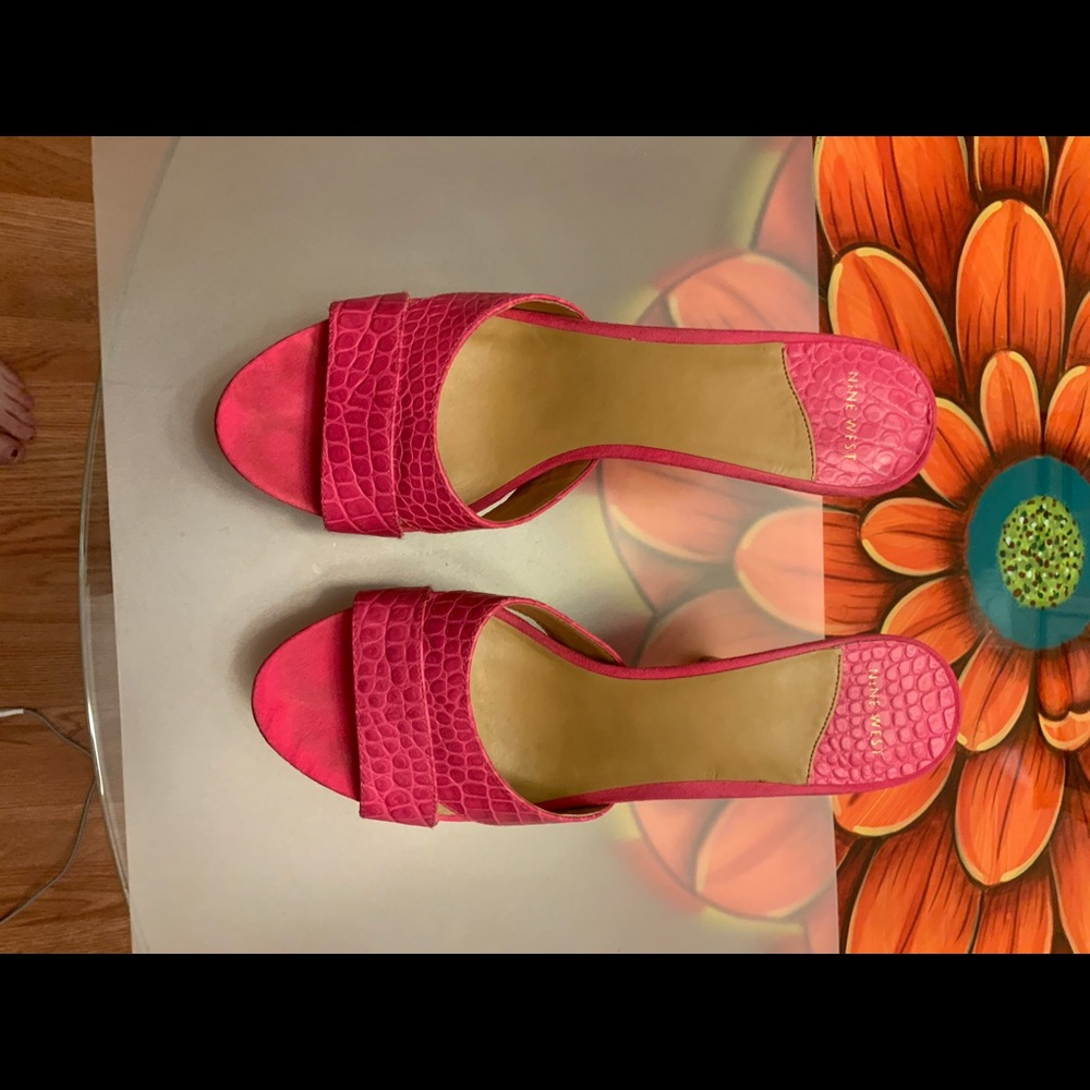 Pink heels